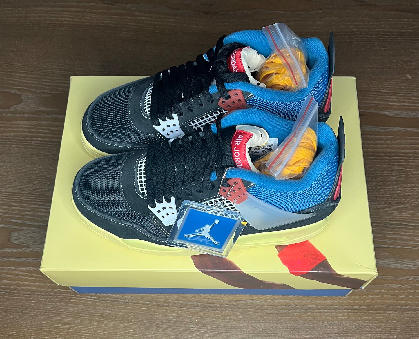 Jordan 4 Retro Union Off Noir