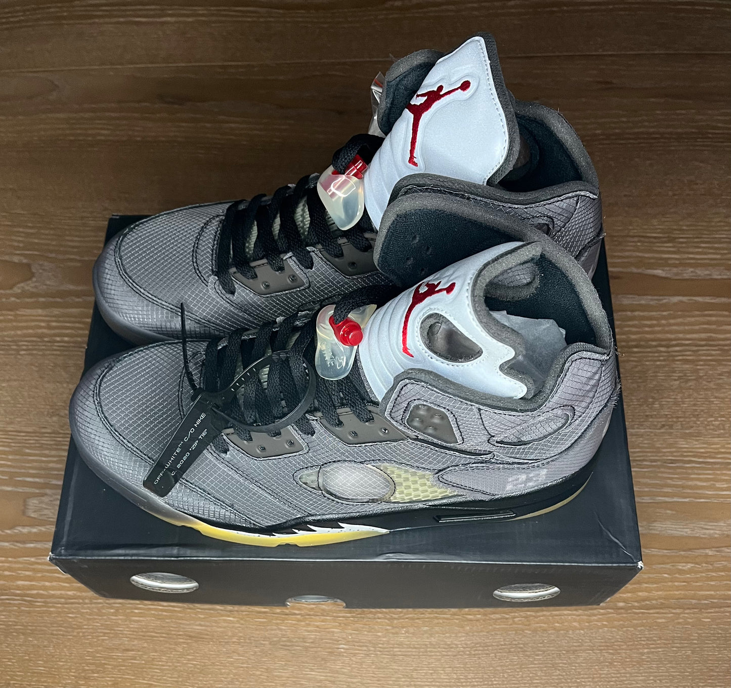 Jordan 5 Retro (Off-White Muslin)