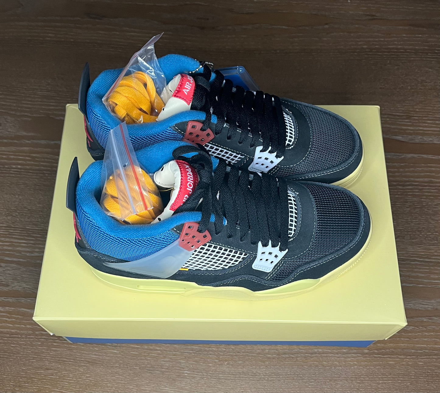 Jordan 4 Retro Union Off Noir